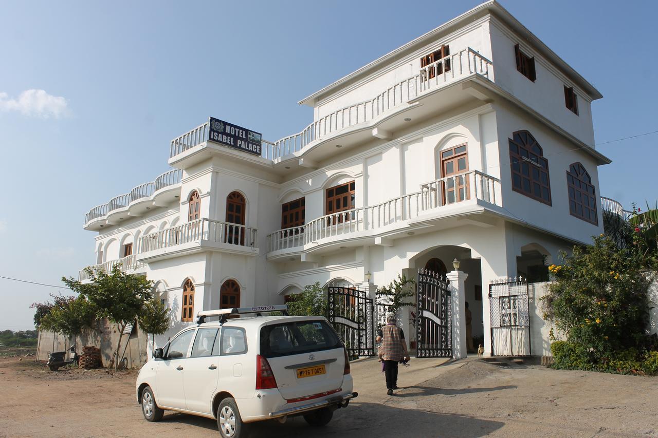 Hotel Isabel Palace Khajurāho Exterior foto